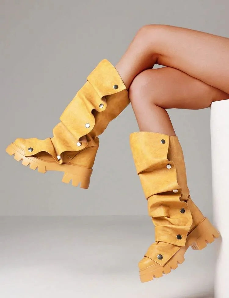 Fashionable Women's Mid-calf Loose Boots