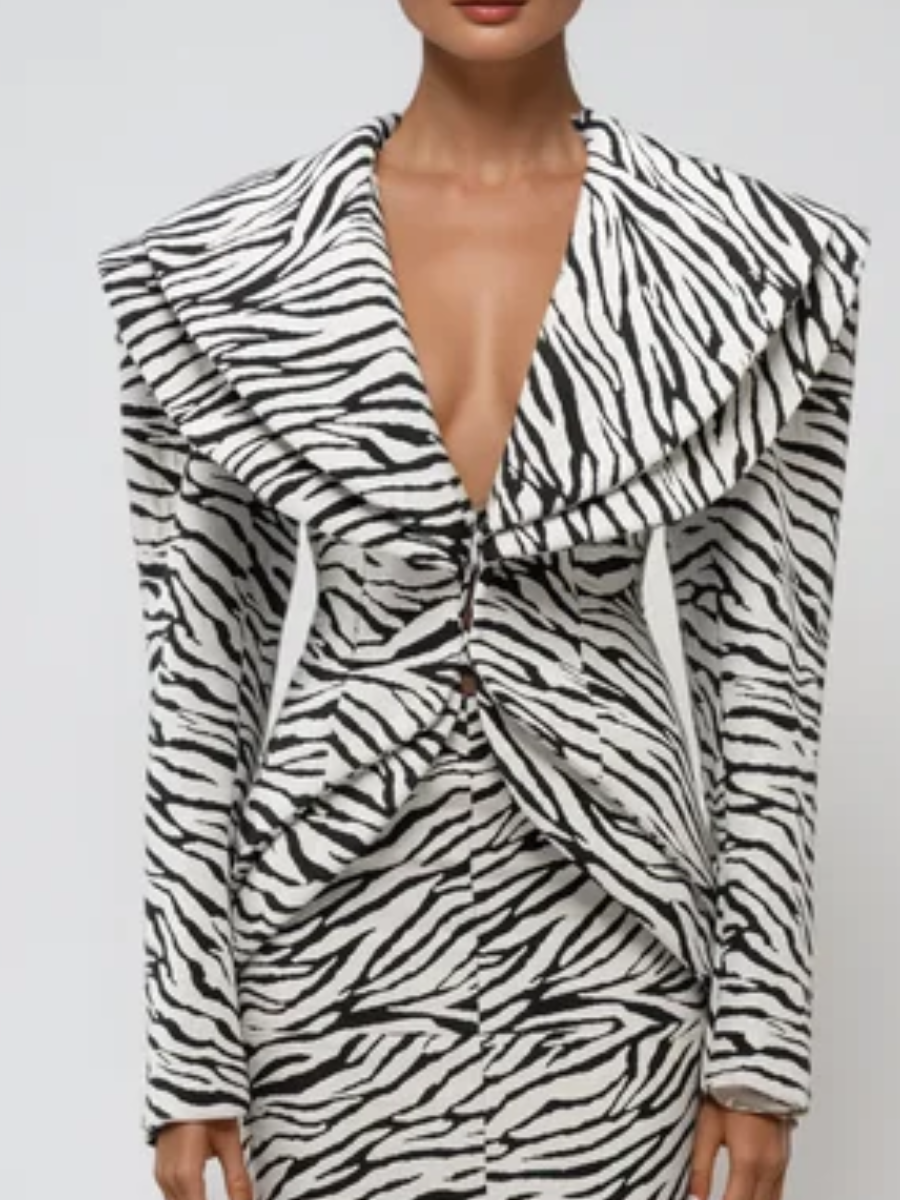 Zebra Deep V-Large Laps Coat